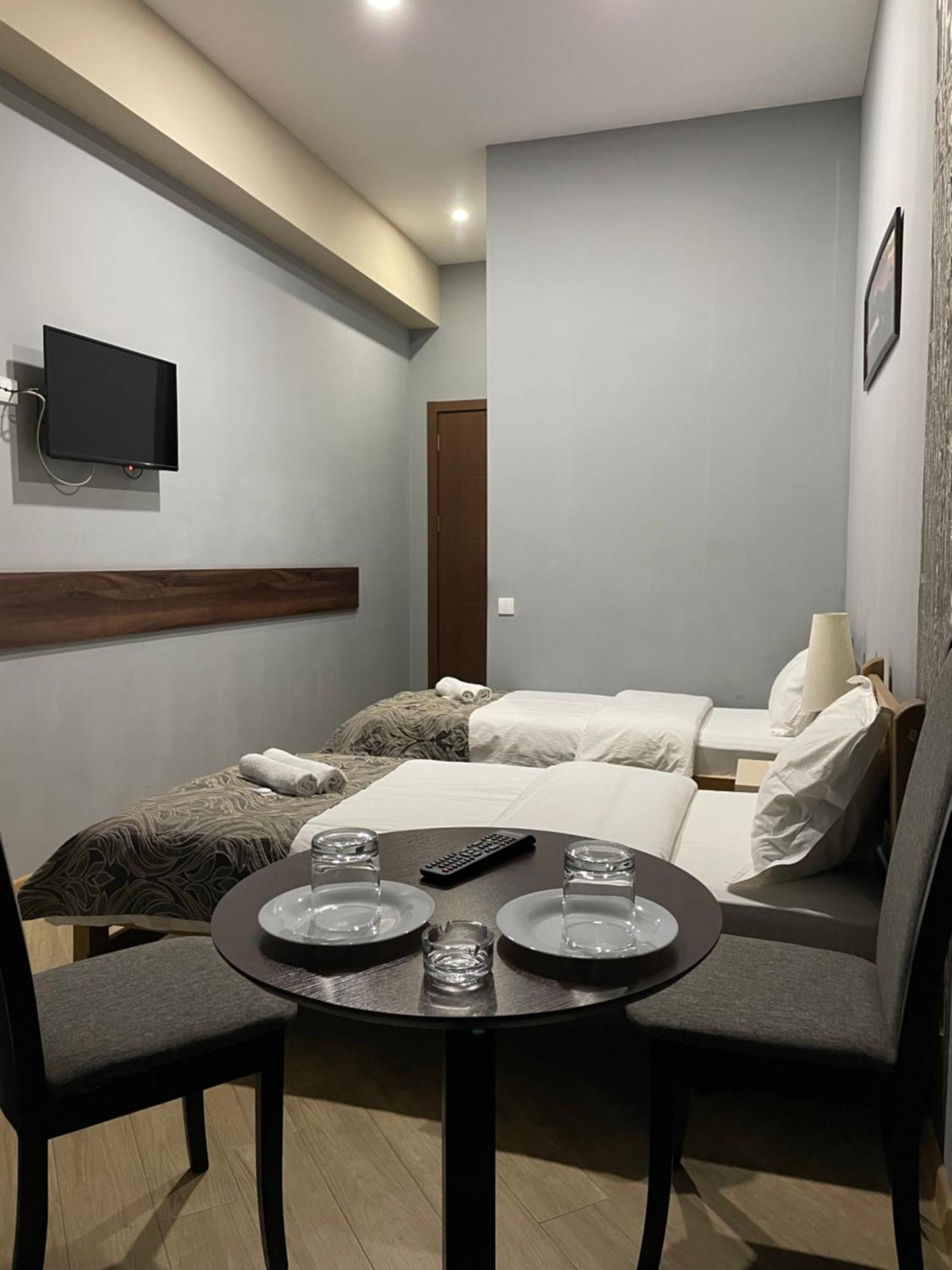 New Hotel Tbilisi ภายนอก รูปภาพ