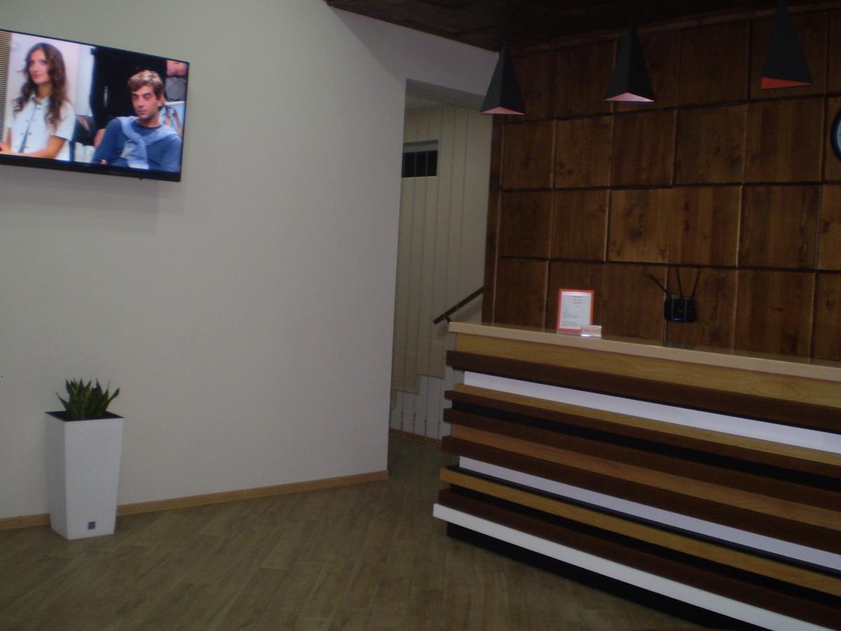 New Hotel Tbilisi ภายนอก รูปภาพ